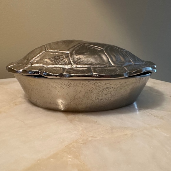Catchall for Jewelry, Keys, Etc - Picture 1 of 10